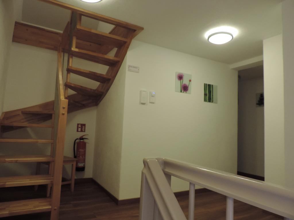 Pension Am Kirchberg Wehringen Экстерьер фото