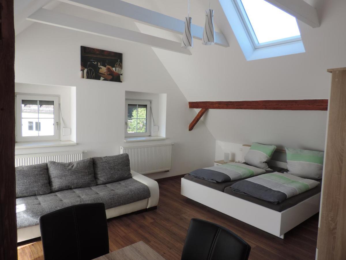 Pension Am Kirchberg Wehringen Экстерьер фото